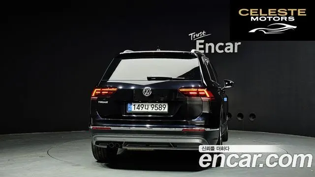 VOLKSWAGEN 22.0 TDI Premium 2018 — photo 4 sur 26