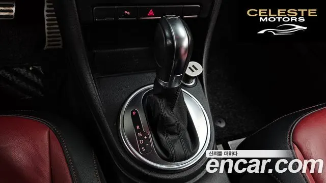 VOLKSWAGEN 2.0 TDI Premium 2013 — photo 9 sur 20