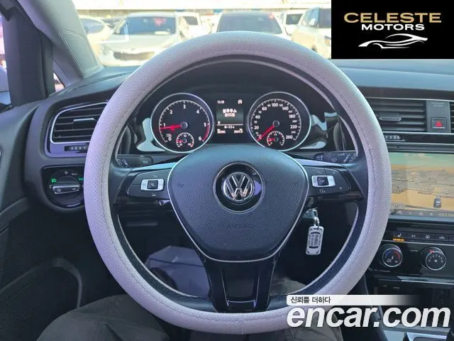 VOLKSWAGEN 71.6 TDI 2014 — photo 8 sur 26