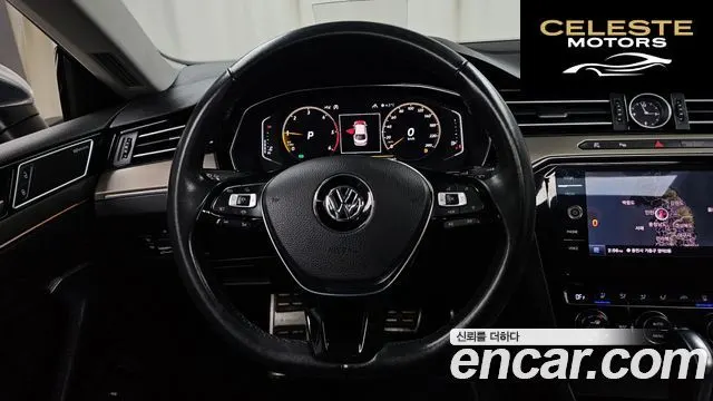 VOLKSWAGEN 2.0 TDI 4 2020 — photo 13 sur 20
