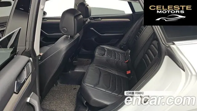VOLKSWAGEN 2.0 TDI Premium 2018 — photo 11 sur 20