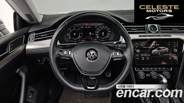 VOLKSWAGEN 2.0 TDI Premium 2018 — photo 12 sur 20