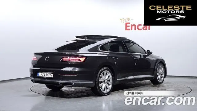VOLKSWAGEN 2.0 TDI 2022 — photo 2 sur 20
