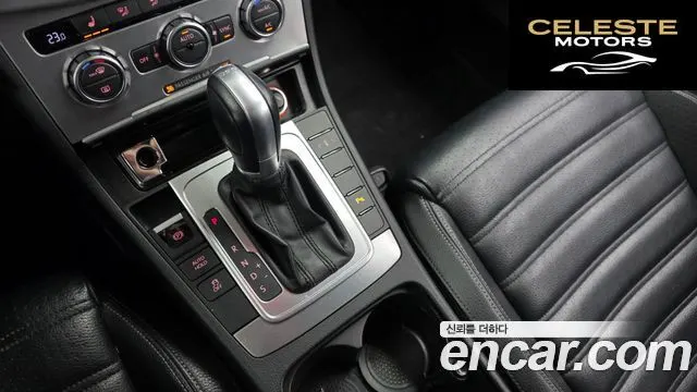 VOLKSWAGEN CC 2.0 TSI 2015 — photo 9 sur 20