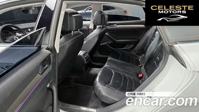 VOLKSWAGEN 2.0 TDI 2019 — photo 12 sur 20