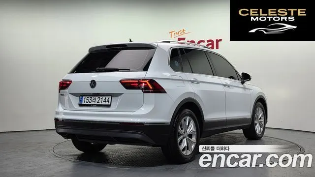 VOLKSWAGEN 22.0 TDI Premium 2020 — photo 2 sur 20