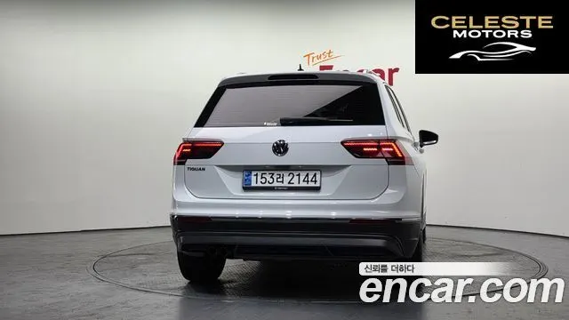 VOLKSWAGEN 22.0 TDI Premium 2020 — photo 4 sur 20