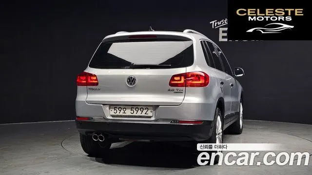 VOLKSWAGEN 2.0 TDI Premium 2014 — photo 4 sur 20