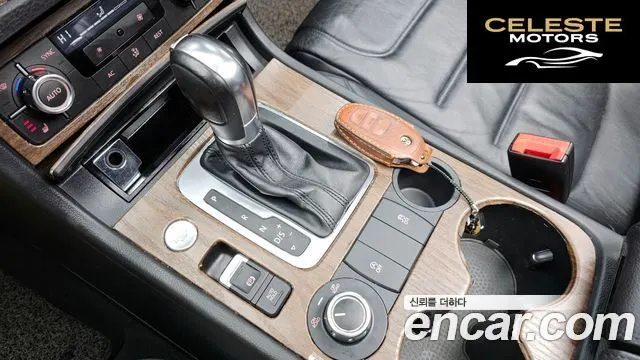 VOLKSWAGEN V6 3.0 TDI 2013 — photo 9 sur 20
