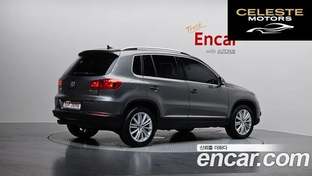 VOLKSWAGEN 2.0 TDI Premium 2013 — photo 2 sur 20