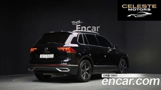 VOLKSWAGEN 22.0 TDI Premium 2022 — photo 2 sur 26