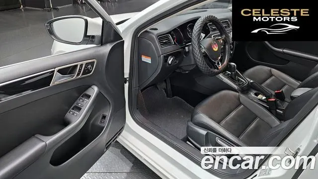 VOLKSWAGEN 2.0 TDI Premium 2016 — photo 11 sur 20