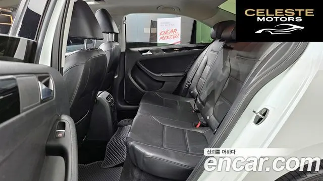 VOLKSWAGEN 2.0 TDI Premium 2016 — photo 12 sur 20