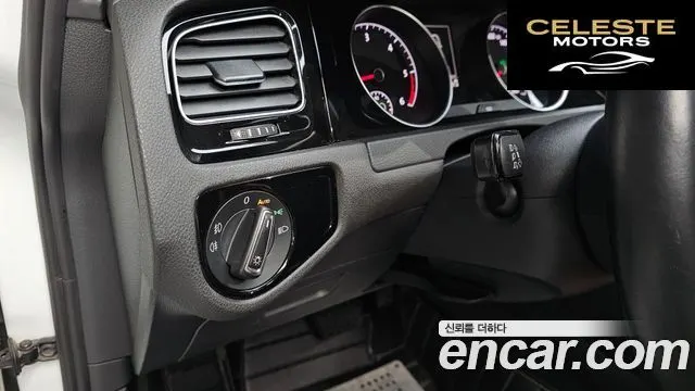VOLKSWAGEN 72.0 TDI Premium 2015 — photo 18 sur 20