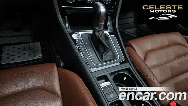 VOLKSWAGEN 72.0 TDI Premium 2015 — photo 9 sur 20