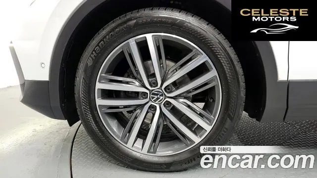 VOLKSWAGEN 22.0 TDI 2023 — photo 5 sur 26