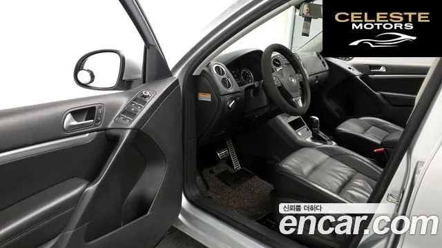 VOLKSWAGEN 2.0 TDI Premium 2014 — photo 10 sur 20