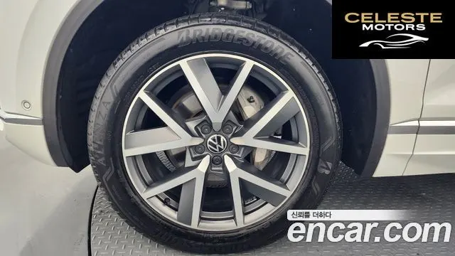 VOLKSWAGEN 33.0 TDI 2023 — photo 5 sur 20