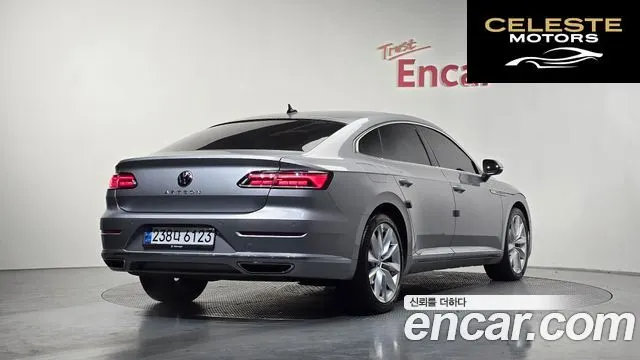 VOLKSWAGEN 2.0 TDI 2022 — photo 2 sur 20