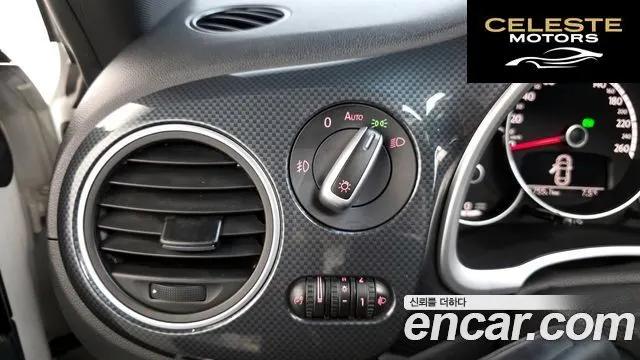 VOLKSWAGEN 2.0 TDI Premium 2015 — photo 13 sur 20
