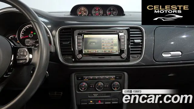 VOLKSWAGEN 2.0 TDI Premium 2015 — photo 15 sur 20