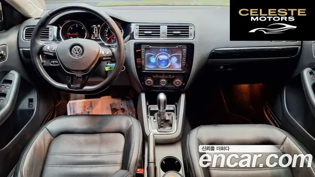 VOLKSWAGEN 2.0 TDI 2015 — photo 9 sur 26