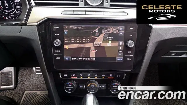 VOLKSWAGEN 2.0 TDI 2019 — photo 14 sur 20