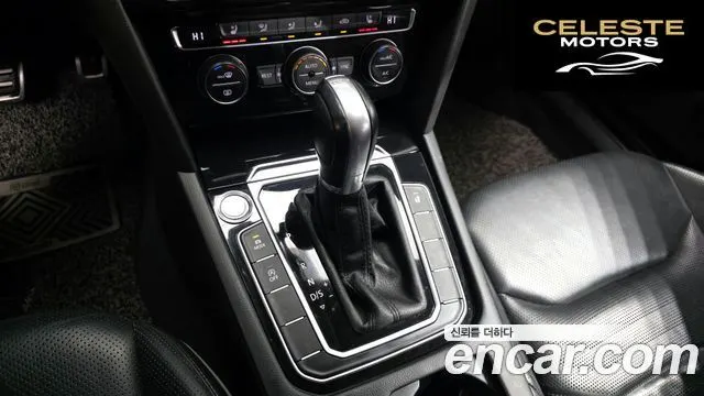 VOLKSWAGEN 2.0 TDI 2019 — photo 9 sur 20