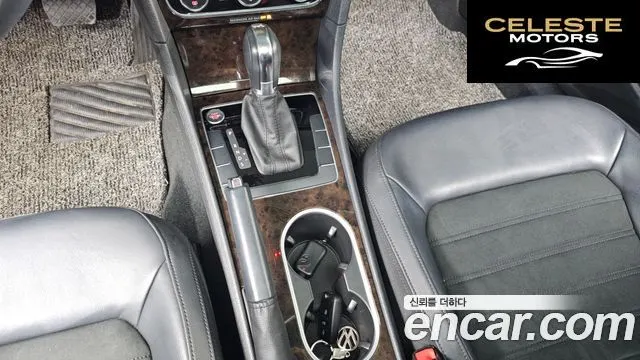 VOLKSWAGEN 2.0 TDI 2014 — photo 9 sur 20