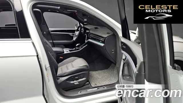 VOLKSWAGEN 33.0 TDI R-Line 2023 — photo 11 sur 20