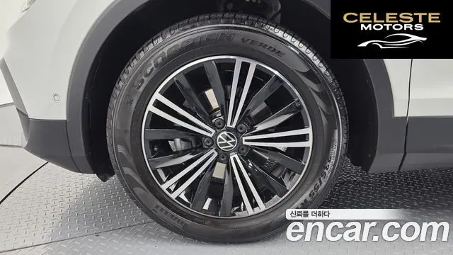VOLKSWAGEN 22.0 TDI Premium 2023 — photo 5 sur 20