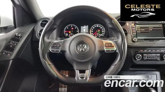 VOLKSWAGEN 2.0 TDI R-Line 2014 — photo 13 sur 20