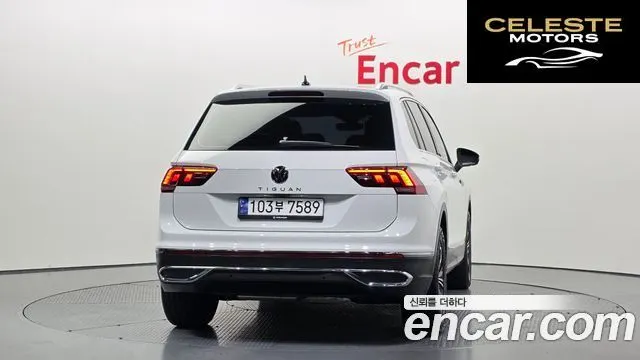 VOLKSWAGEN 22.0 TDI Premium 2023 — photo 4 sur 20