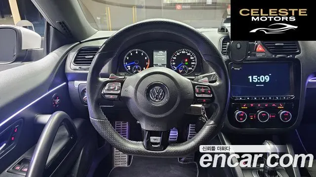 VOLKSWAGEN 2.0 TSI R 2013 — photo 13 sur 20