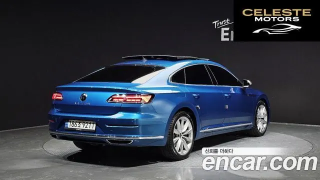 VOLKSWAGEN 2.0 TDI 2022 — photo 2 sur 20