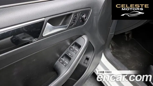 VOLKSWAGEN 2.0 TDI Premium 2016 — photo 18 sur 20