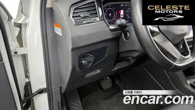 VOLKSWAGEN 22.0 TDI Premium 2023 — photo 17 sur 20