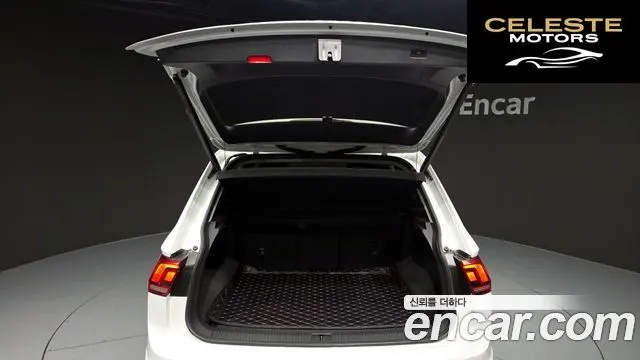 VOLKSWAGEN 22.0 TDI Premium 2022 — photo 20 sur 20