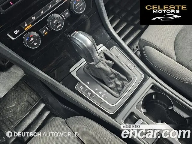 VOLKSWAGEN 72.0 TDI 2015 — photo 9 sur 26