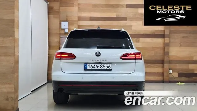 VOLKSWAGEN 33.0 TDI Premium 2021 — photo 4 sur 26
