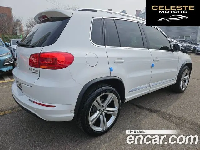 VOLKSWAGEN 2.0 TDI R-Line 2013 — photo 2 sur 26