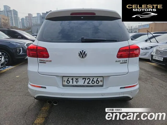 VOLKSWAGEN 2.0 TDI R-Line 2013 — photo 4 sur 26