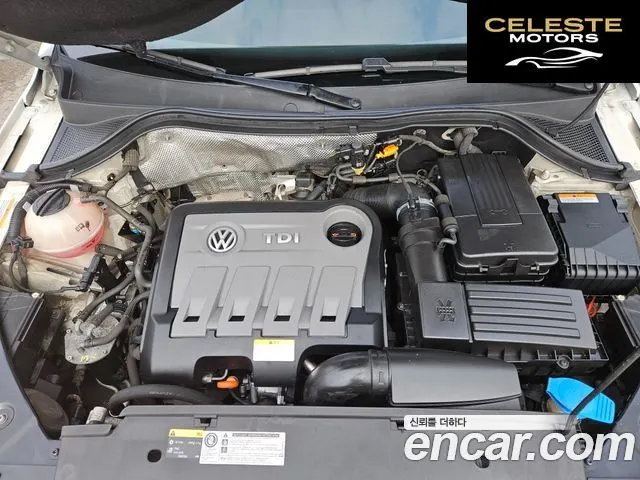 VOLKSWAGEN 2.0 TDI R-Line 2013 — photo 6 sur 26