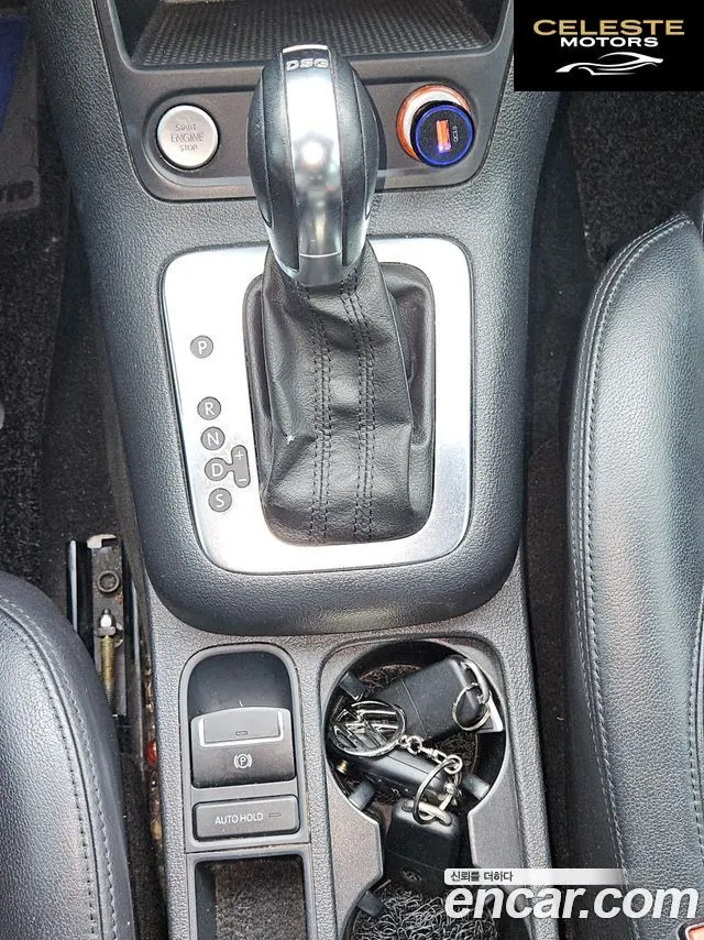VOLKSWAGEN 2.0 TDI R-Line 2013 — photo 9 sur 26