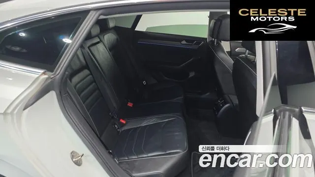 VOLKSWAGEN 2.0 TDI 2019 — photo 12 sur 20