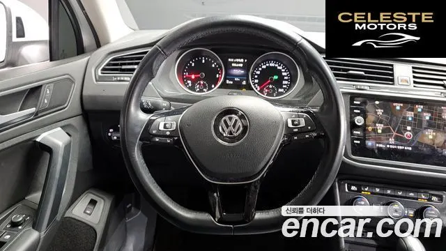VOLKSWAGEN 22.0 TDI Premium 2020 — photo 13 sur 20
