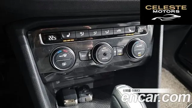 VOLKSWAGEN 22.0 TDI Premium 2020 — photo 17 sur 20
