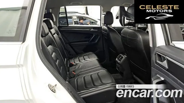 VOLKSWAGEN 22.0 TDI Premium 2021 — photo 12 sur 26