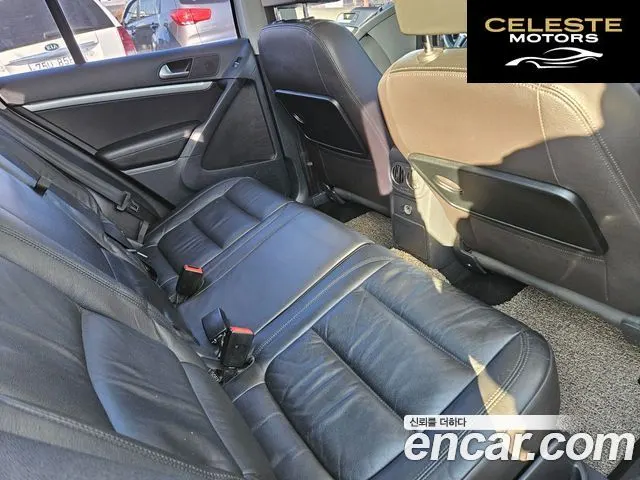 VOLKSWAGEN 2.0 TDI Premium 2016 — photo 14 sur 24