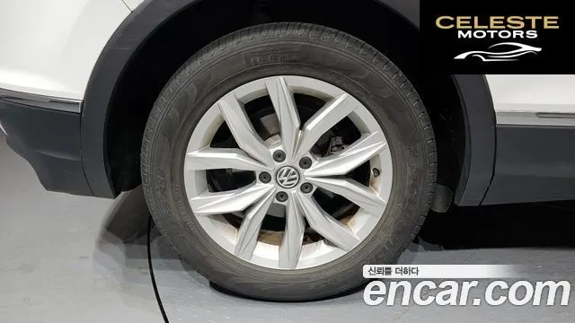 VOLKSWAGEN 22.0 TDI Premium 2020 — photo 5 sur 20
